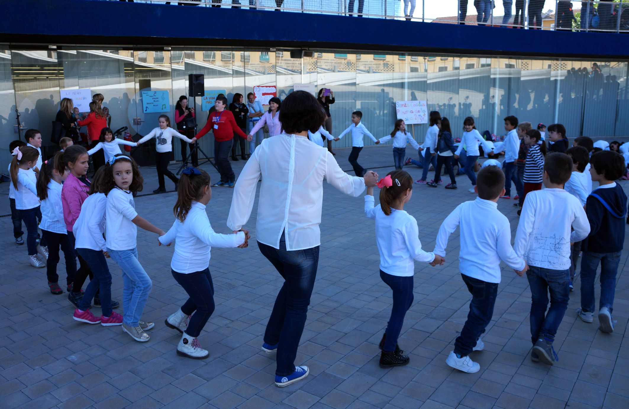Los escolares torreños, protagonistas de la celebración de “Día del Niño” y el “Día de la Música”