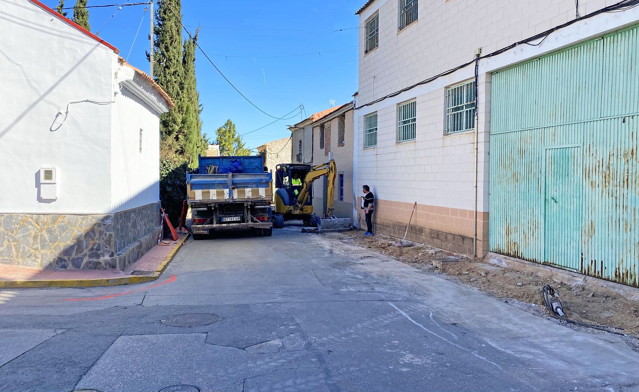 Los trabajos para renovar las aceras y el asfaltado del barrio de San Pedro en marcha2 Los trabajos para renovar las aceras y el asfaltado del barrio de San Pedro en marcha2