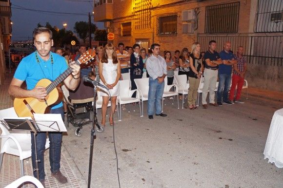 El barrio del Carmen torre+¦o homenaje+¦ un a+¦o m+ís a su patrona2