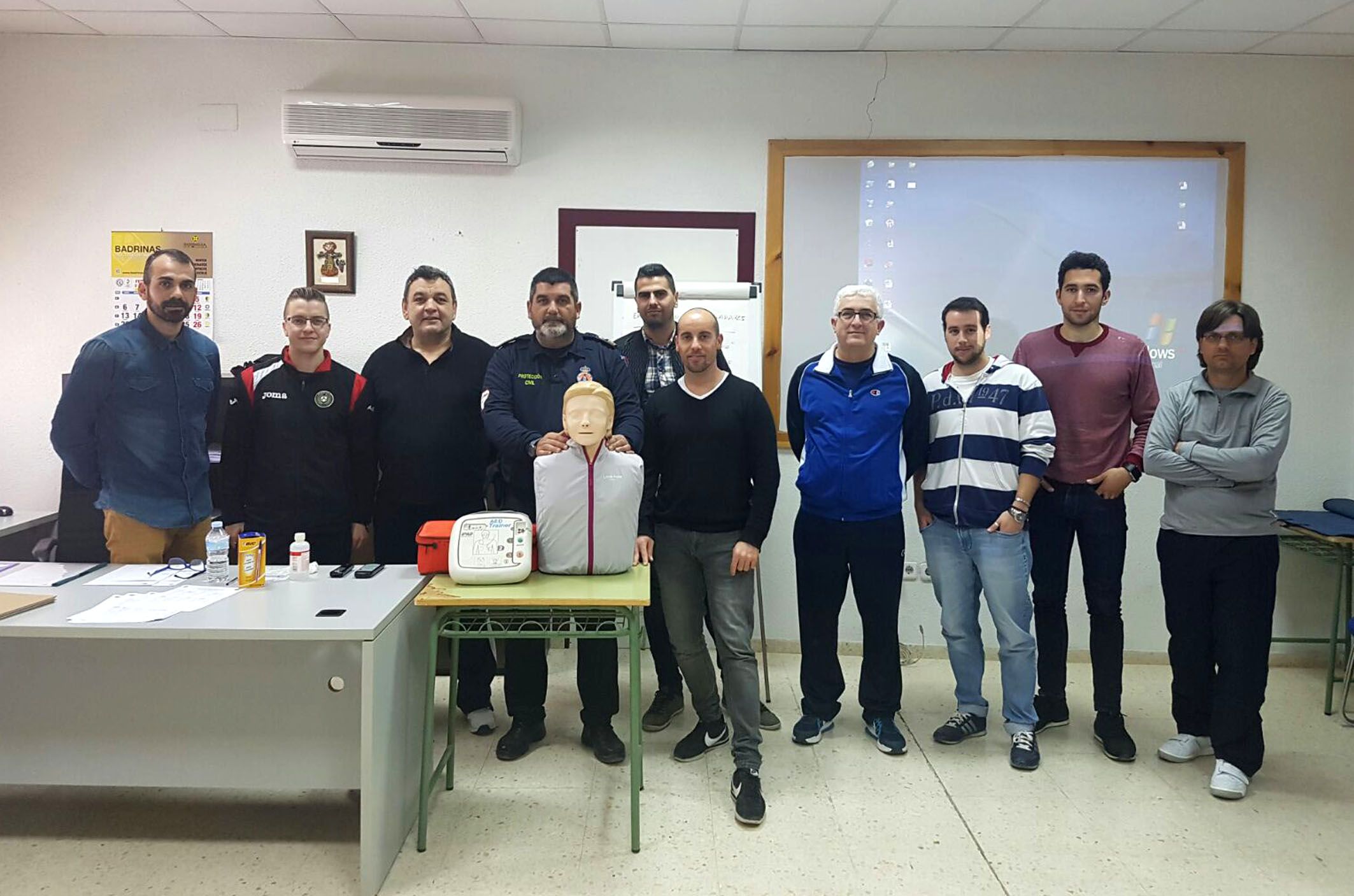 Las Torres de Cotillas ya ha formado a 40 monitores deportivos en el manejo de desfibriladores semiautomáticos5