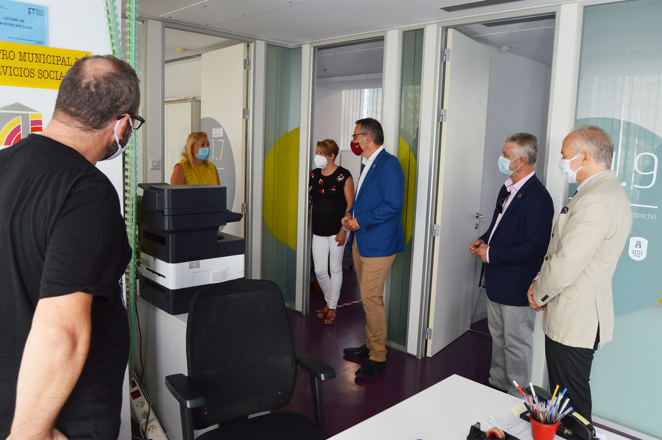 El portavoz del grupo socialista en la Asamblea Regional Diego Conesa visita Las Torres de Cotillas