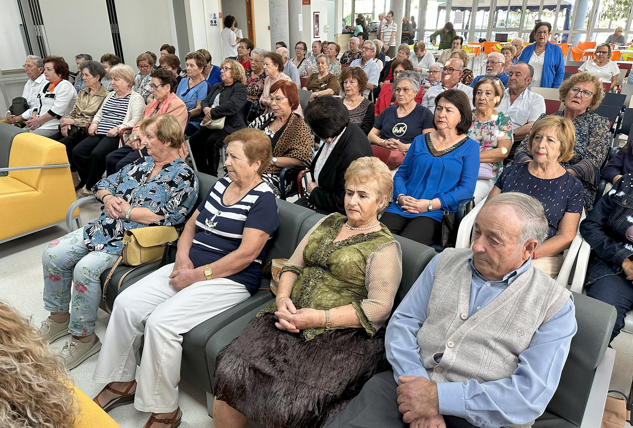 Centro Social de personas mayores 7