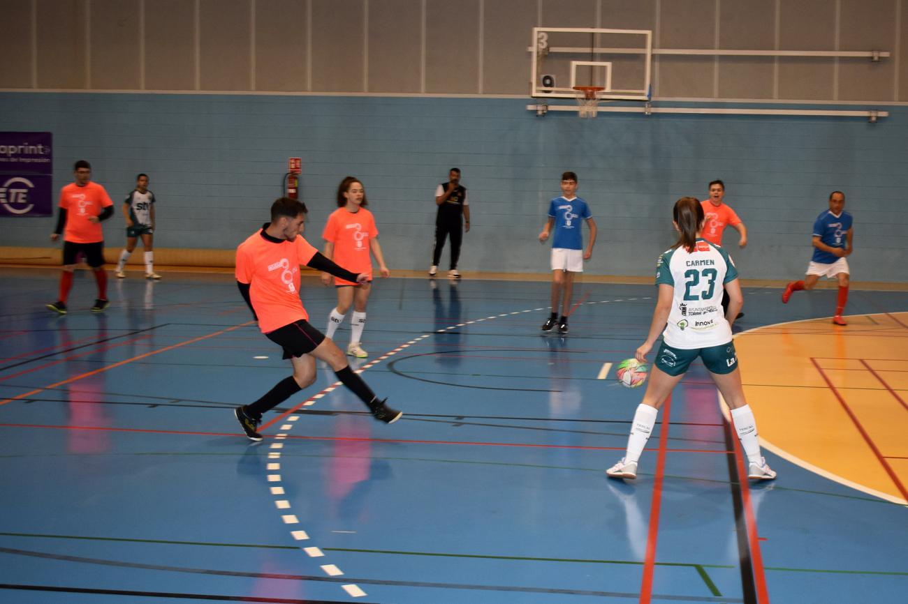 El STV Roldán femenino y el Atlético Torreño inclusivo juegan en Las Torres de Cotillas por la igualdad